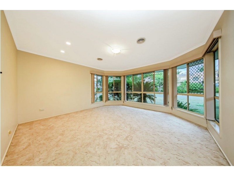 19 Jacaranda Place, Eight Mile Plains QLD 4113