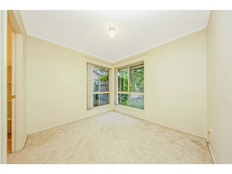 19 Jacaranda Place, Eight Mile Plains QLD 4113