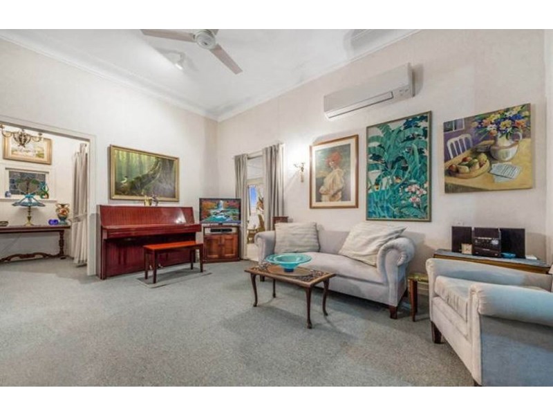 43 Donald Street, Camp Hill QLD 4152