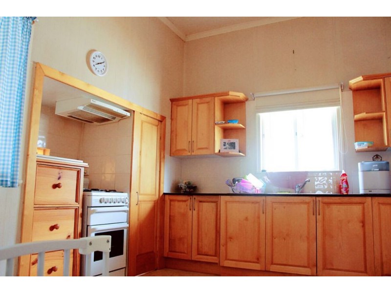 43 Donald Street, Camp Hill QLD 4152