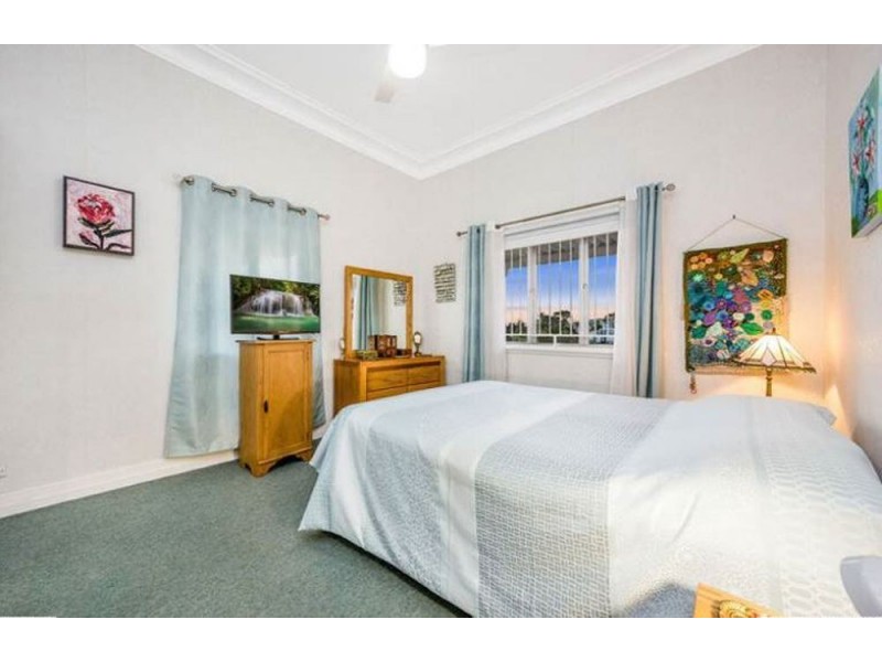 43 Donald Street, Camp Hill QLD 4152