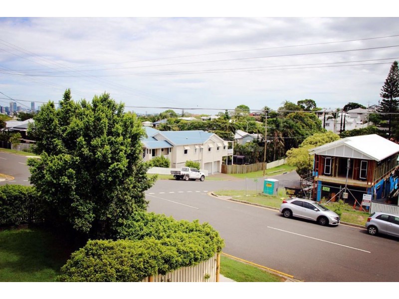 43 Donald Street, Camp Hill QLD 4152