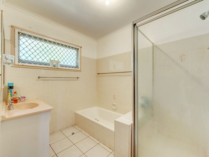 80 Ditton Road, Sunnybank Hills QLD 4109