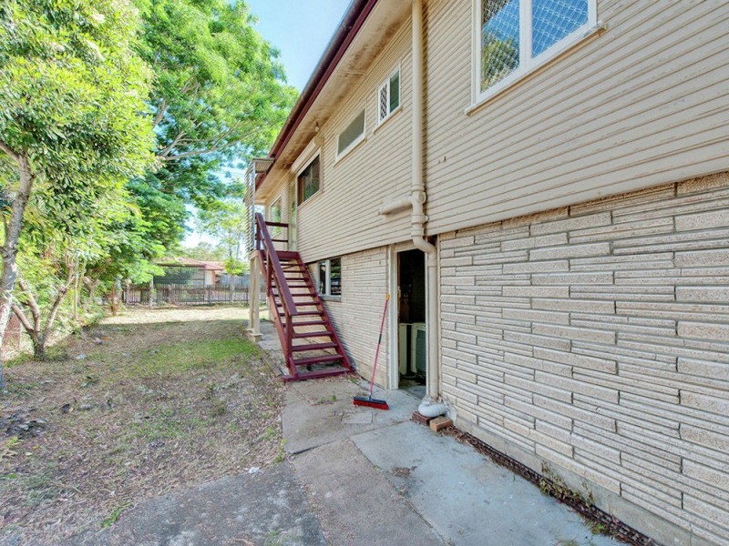 80 Ditton Road, Sunnybank Hills QLD 4109