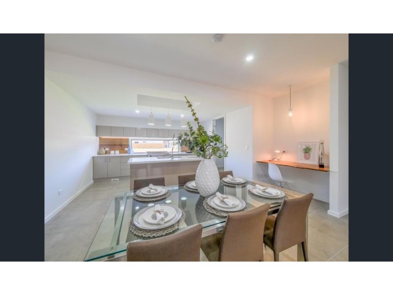 2 Fisher Street, Rochedale QLD 4123