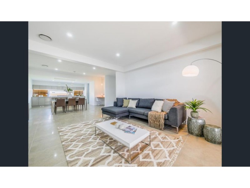 2 Fisher Street, Rochedale QLD 4123