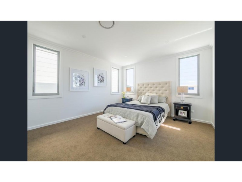 2 Fisher Street, Rochedale QLD 4123