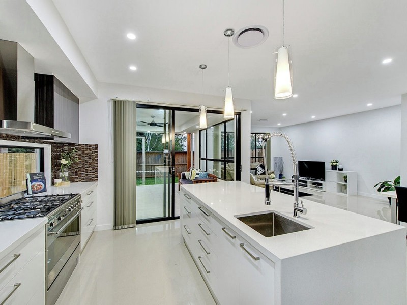 38 Fisher Street, Rochedale QLD 4123