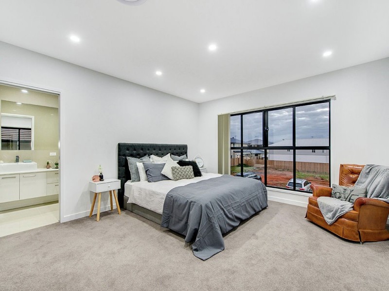 38 Fisher Street, Rochedale QLD 4123