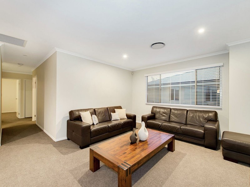 33 Altitude Street, Rochedale QLD 4123