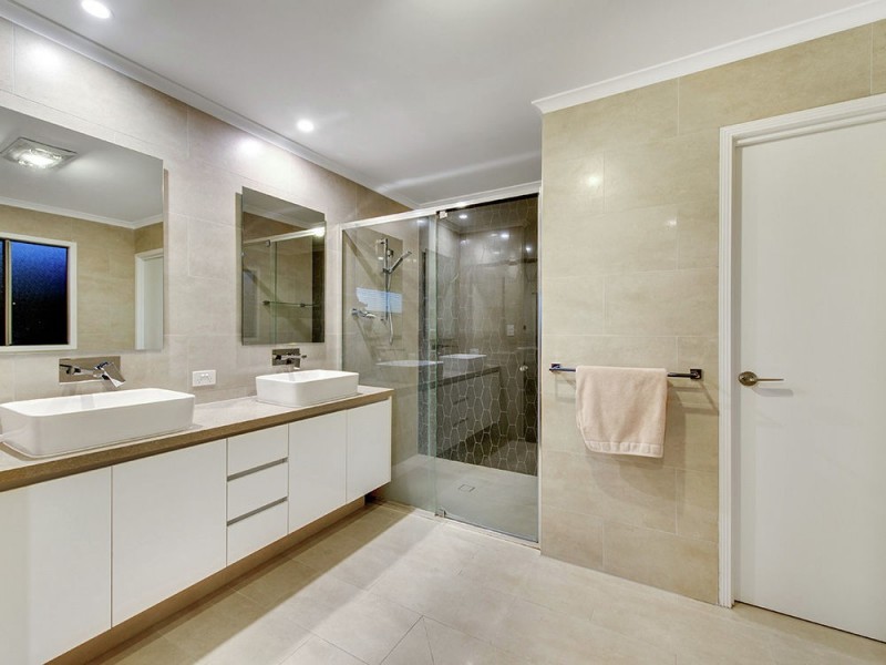 33 Altitude Street, Rochedale QLD 4123