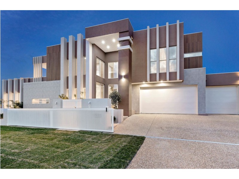 3 Vanstone Street, Rochedale QLD 4123