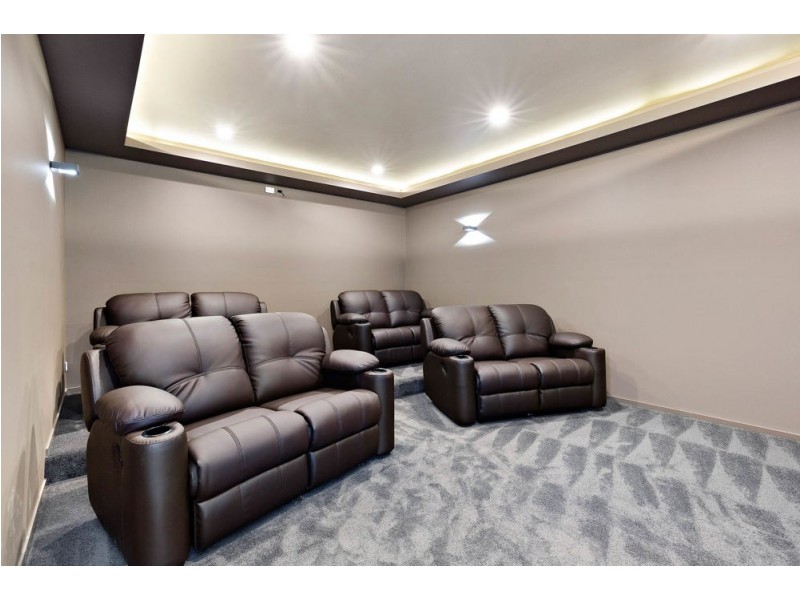 3 Vanstone Street, Rochedale QLD 4123