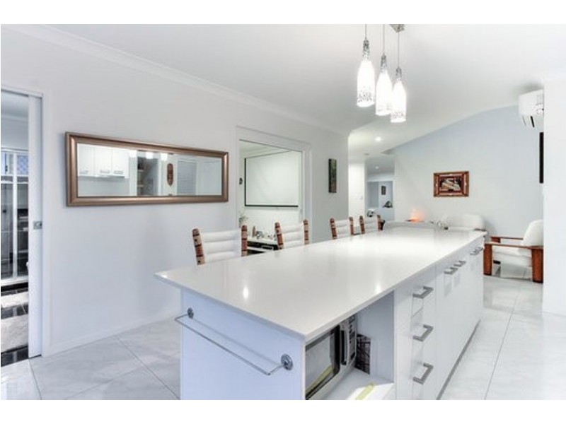 38 Phoenix Street, Rochedale QLD 4123