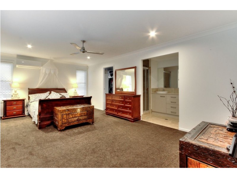 38 Phoenix Street, Rochedale QLD 4123