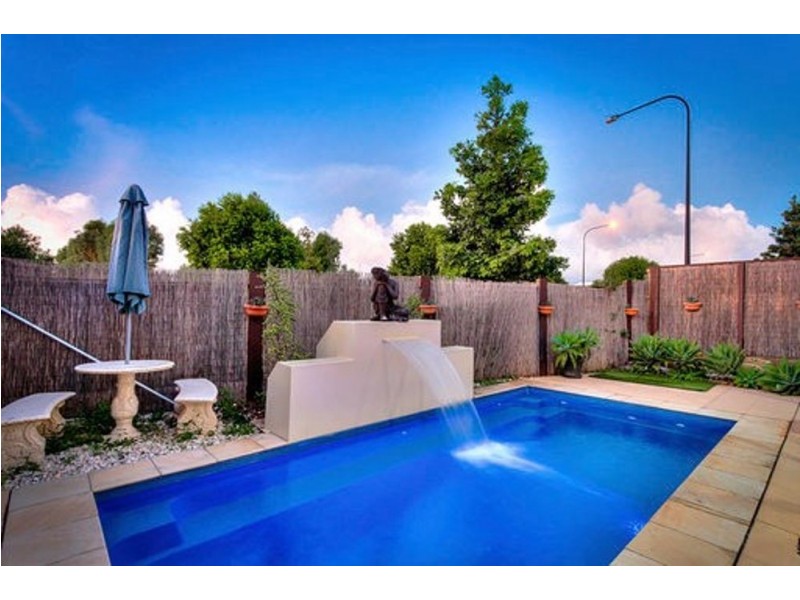 38 Phoenix Street, Rochedale QLD 4123