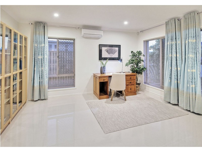 65 Skyview Avenue, Rochedale QLD 4123