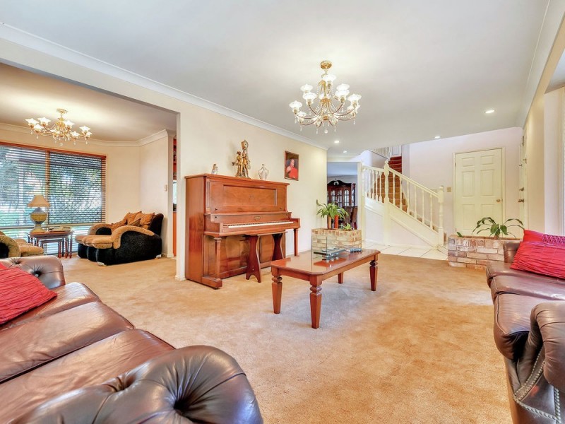 413 Kessels Road, Robertson QLD 4109