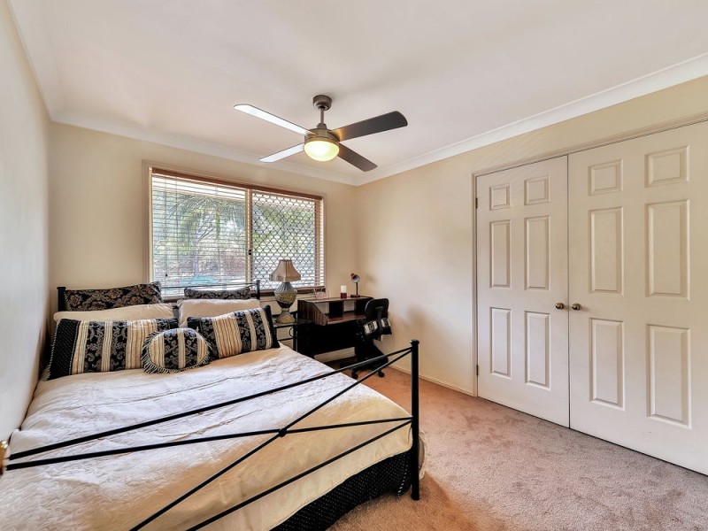 413 Kessels Road, Robertson QLD 4109