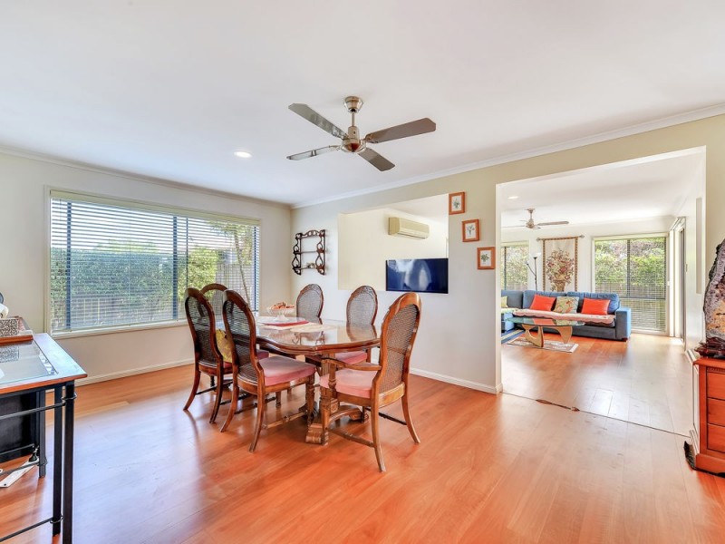 9 David Place, Manly West QLD 4179