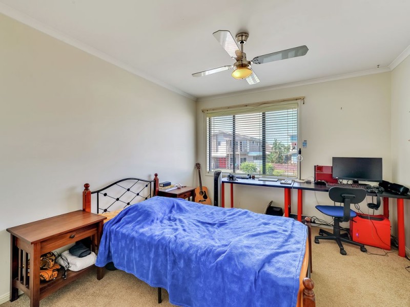 9 David Place, Manly West QLD 4179