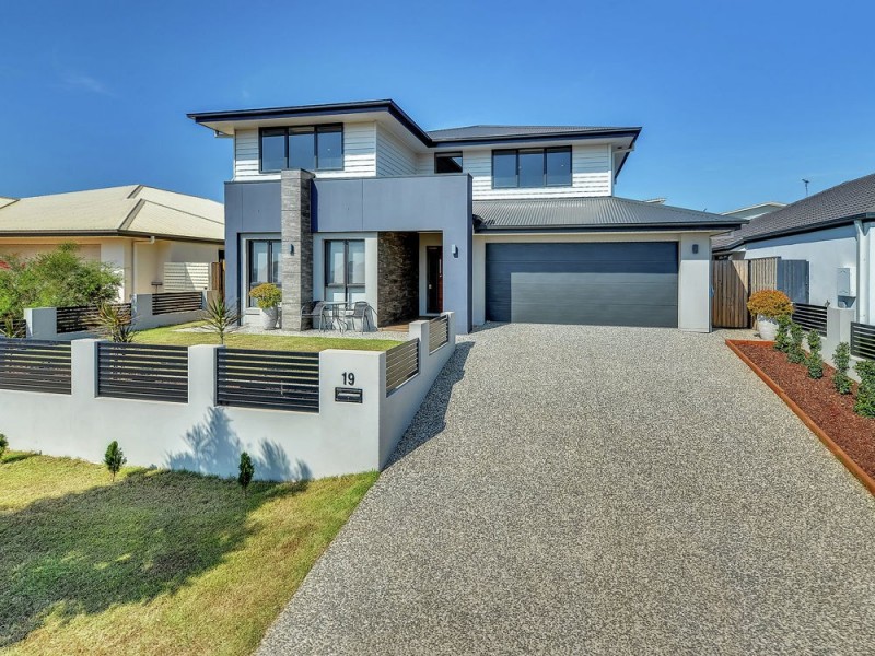 19 Plateau Place, Rochedale QLD 4123