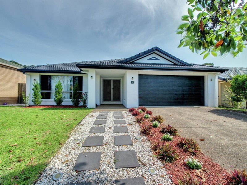 21 Naracoorte Place, Parkinson QLD 4115