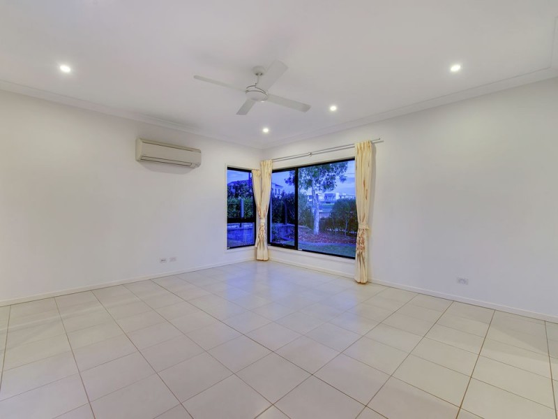 10 Hillcrest Street, Rochedale QLD 4123