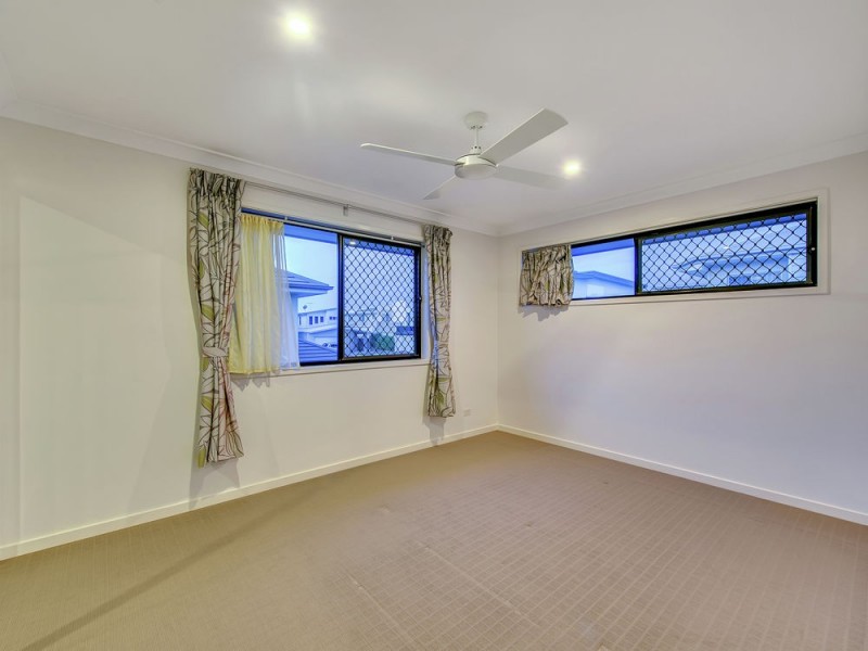 10 Hillcrest Street, Rochedale QLD 4123