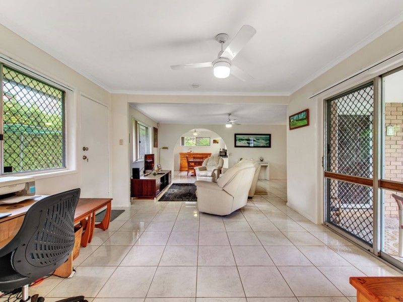 8 Albyn Road, Sunnybank QLD 4109