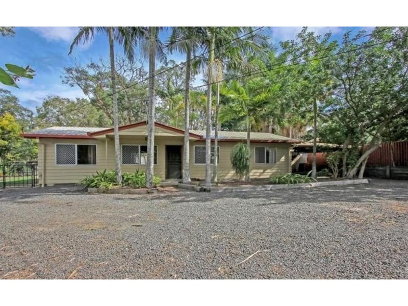 40 Strathallen Drive, Boronia Heights QLD 4124