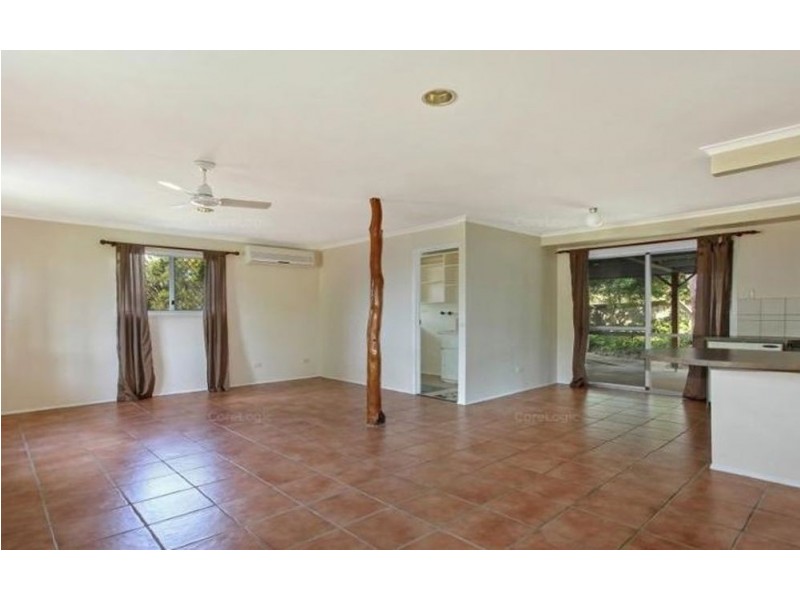 40 Strathallen Drive, Boronia Heights QLD 4124