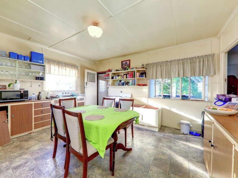 42 Liverpool Street, Eight Mile Plains QLD 4113