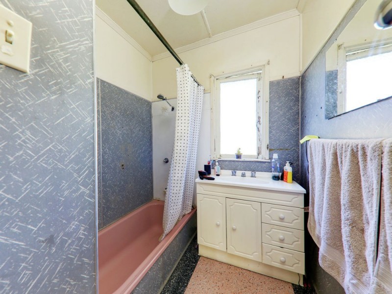 42 Liverpool Street, Eight Mile Plains QLD 4113