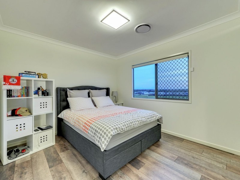 6 Paragon Street, Rochedale QLD 4123