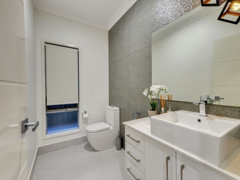 6 Paragon Street, Rochedale QLD 4123