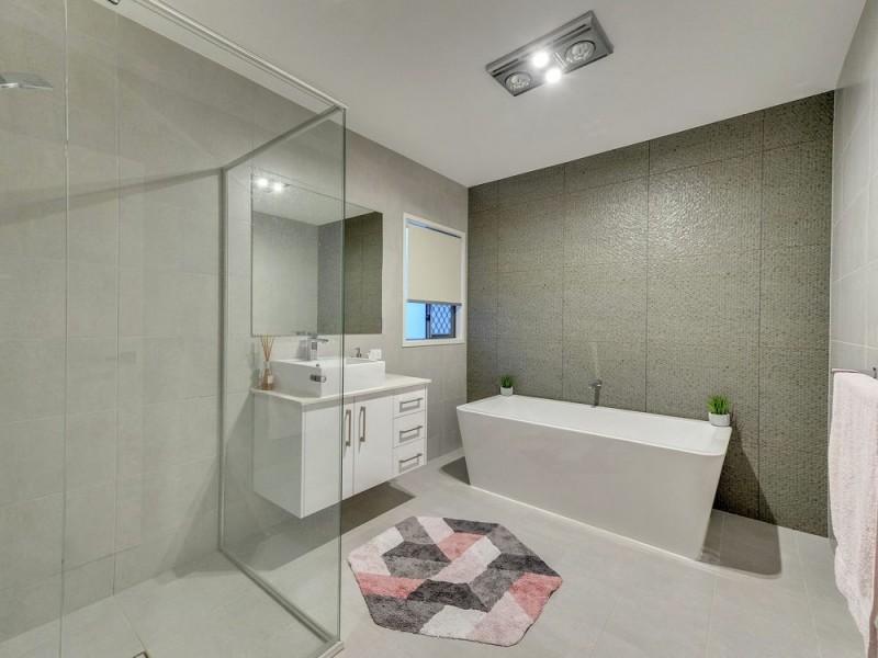 6 Paragon Street, Rochedale QLD 4123