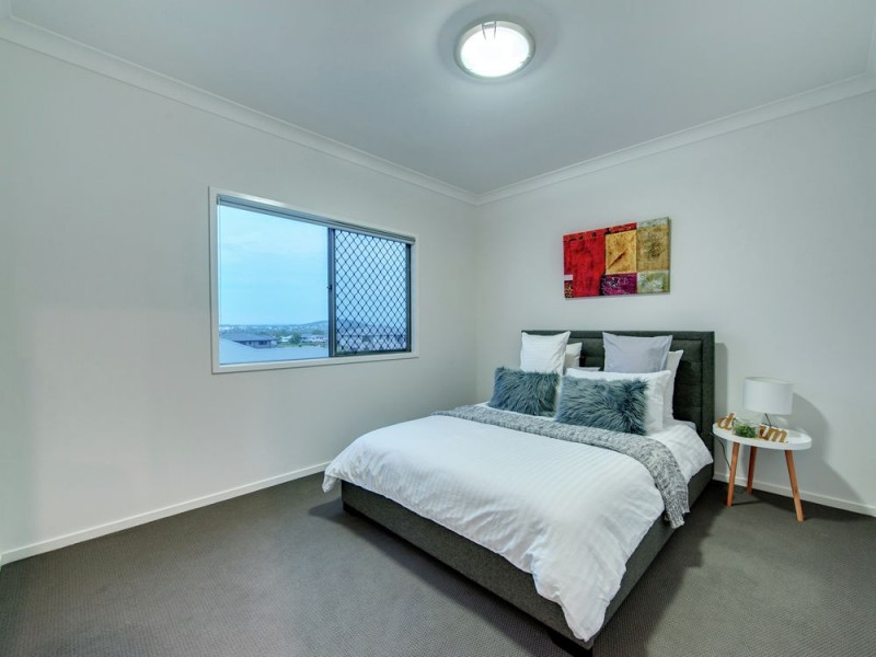 117 Skyview Avenue, Rochedale QLD 4123