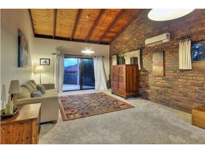 3 Pineneedle Place, Sunnybank Hills QLD 4109