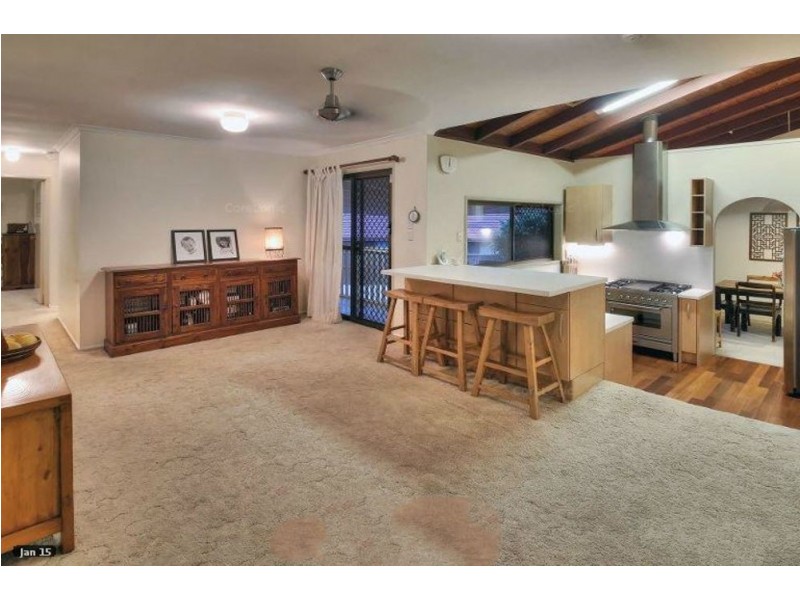 3 Pineneedle Place, Sunnybank Hills QLD 4109