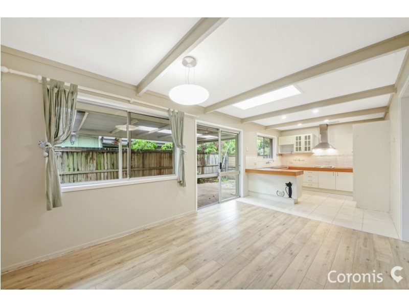 16 Hendy Street, Sunnybank Hills QLD 4109