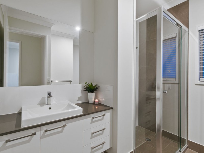 18 Zenith Street, Rochedale QLD 4123