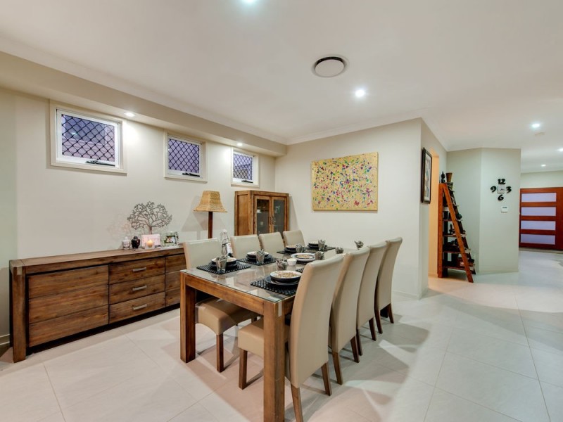 26 Skyview Avenue, Rochedale QLD 4123