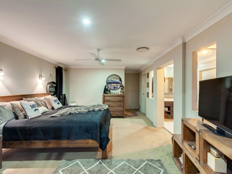 26 Skyview Avenue, Rochedale QLD 4123