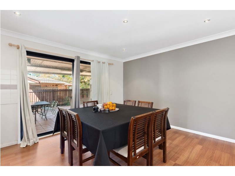 27 Sirett Street, Runcorn QLD 4113