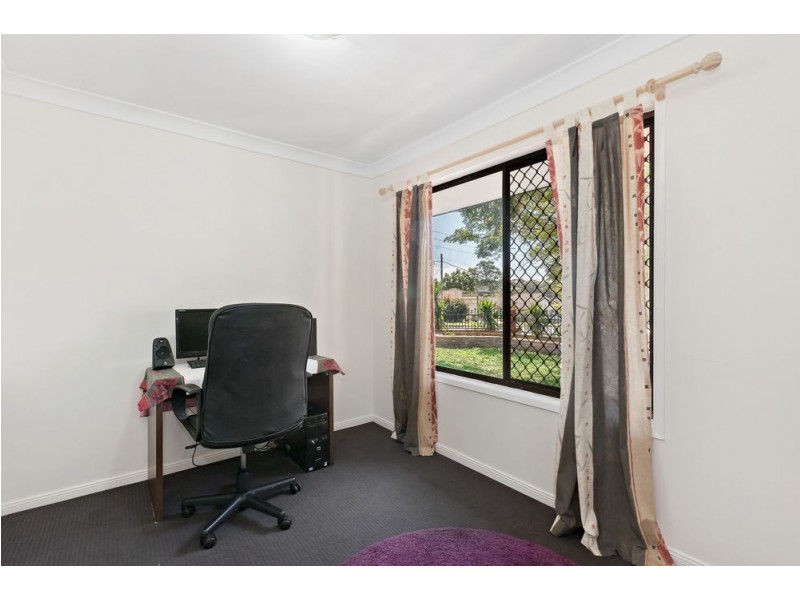 27 Sirett Street, Runcorn QLD 4113