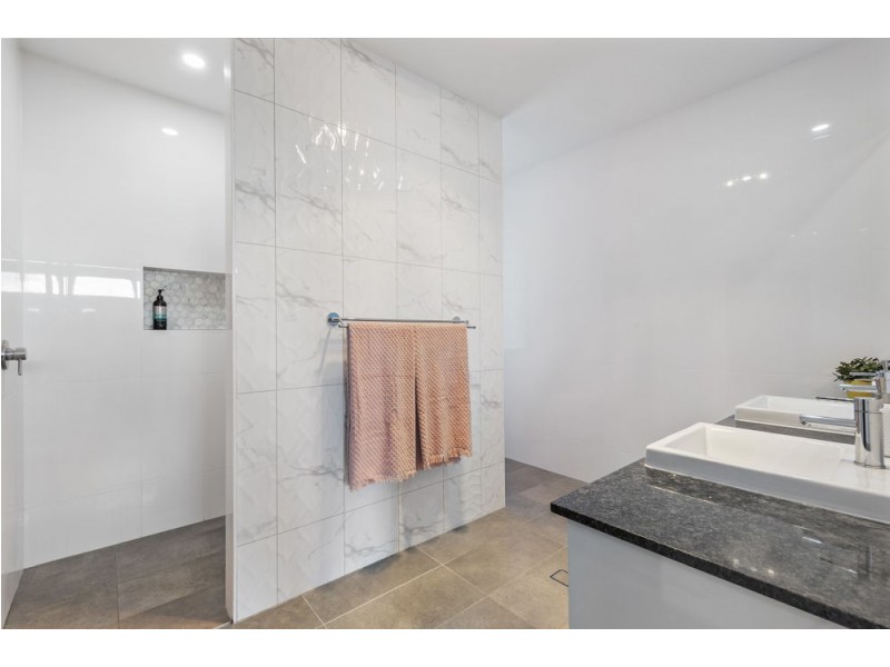 2 Ross Street, Rochedale QLD 4123