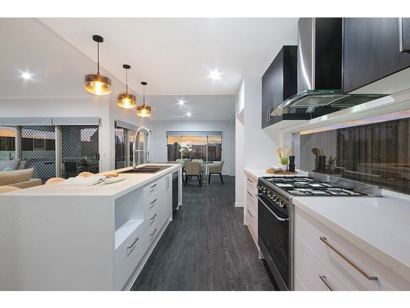 66 Splendour Street, Rochedale QLD 4123