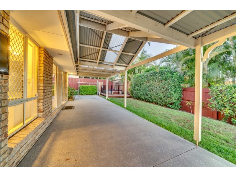 3 Warranilla Street, Parkinson QLD 4115