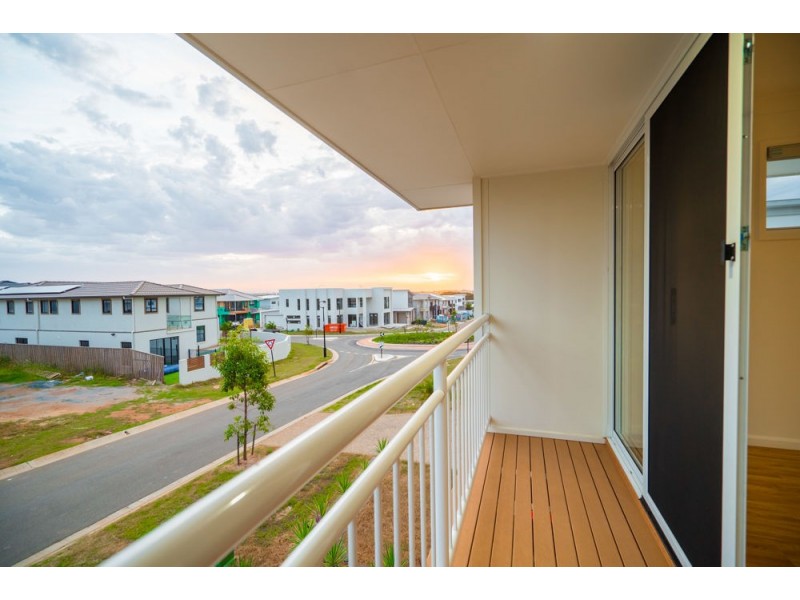 8 Paragon Street, Rochedale QLD 4123